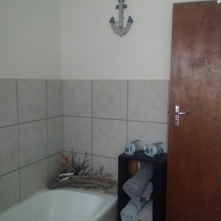  Bedroom Property for Sale in Paradise Beach Eastern Cape